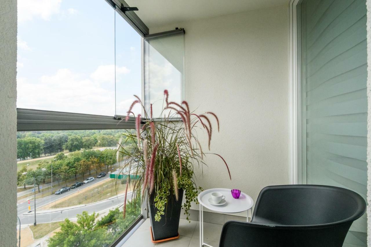 Gama Apartment Warsaw Exterior photo